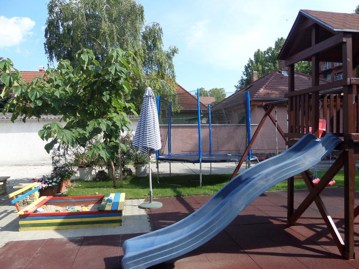 Kingaapartman Шіофок Екстер'єр фото